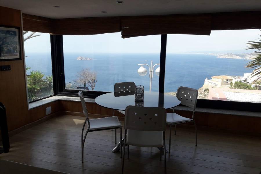Benidorm,Alicante,España,5 Bedrooms Bedrooms,4 BathroomsBathrooms,Chalets,30932