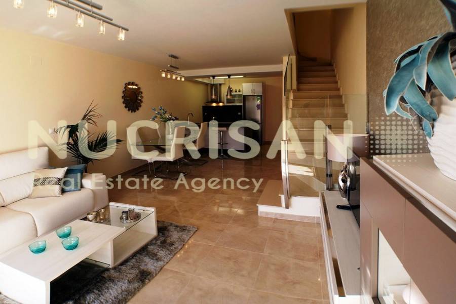 Orihuela,Alicante,España,3 Bedrooms Bedrooms,2 BathroomsBathrooms,Dúplex,30945