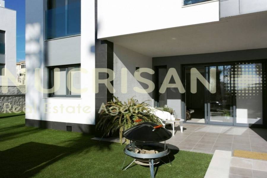 Torrevieja,Alicante,España,2 Bedrooms Bedrooms,2 BathroomsBathrooms,Bungalow,30969