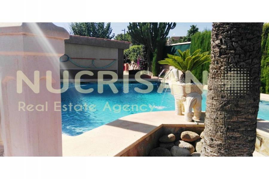 San Vicente del Raspeig,Alicante,España,4 Bedrooms Bedrooms,2 BathroomsBathrooms,Chalets,31044