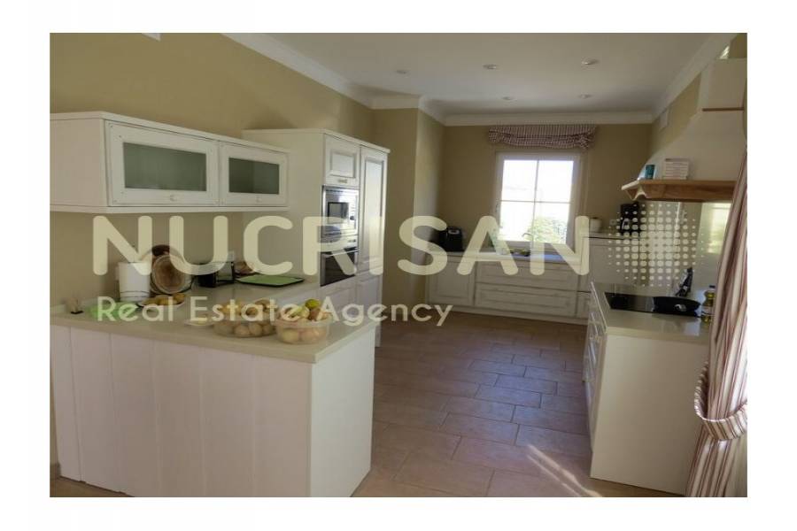 Teulada,Alicante,España,4 Bedrooms Bedrooms,2 BathroomsBathrooms,Chalets,31097