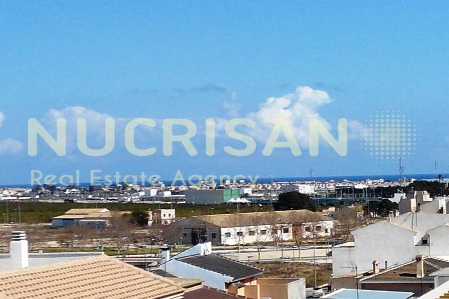 Pilar de la Horadada,Alicante,España,3 Bedrooms Bedrooms,2 BathroomsBathrooms,Atico,31188
