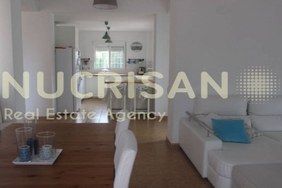 Mutxamel,Alicante,España,4 Bedrooms Bedrooms,2 BathroomsBathrooms,Chalets,31189