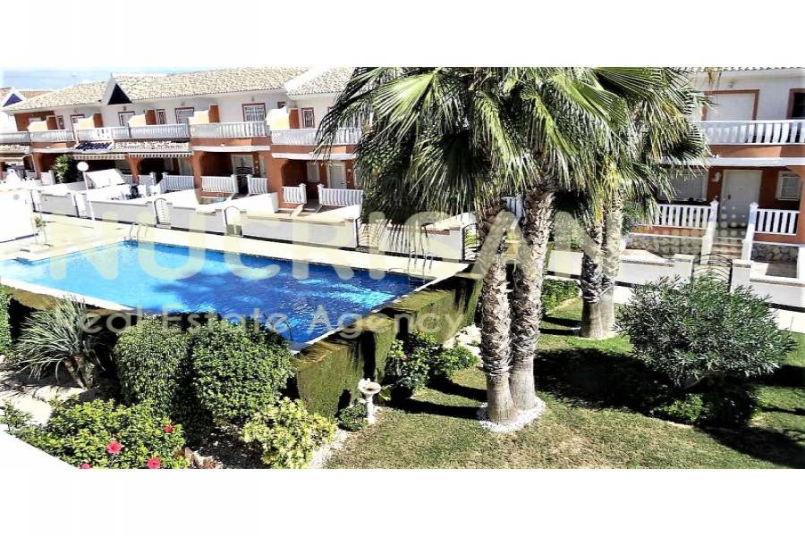 Rojales,Alicante,España,3 Bedrooms Bedrooms,2 BathroomsBathrooms,Chalets,31195
