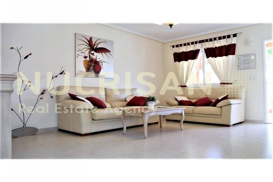 Rojales,Alicante,España,3 Bedrooms Bedrooms,2 BathroomsBathrooms,Chalets,31195
