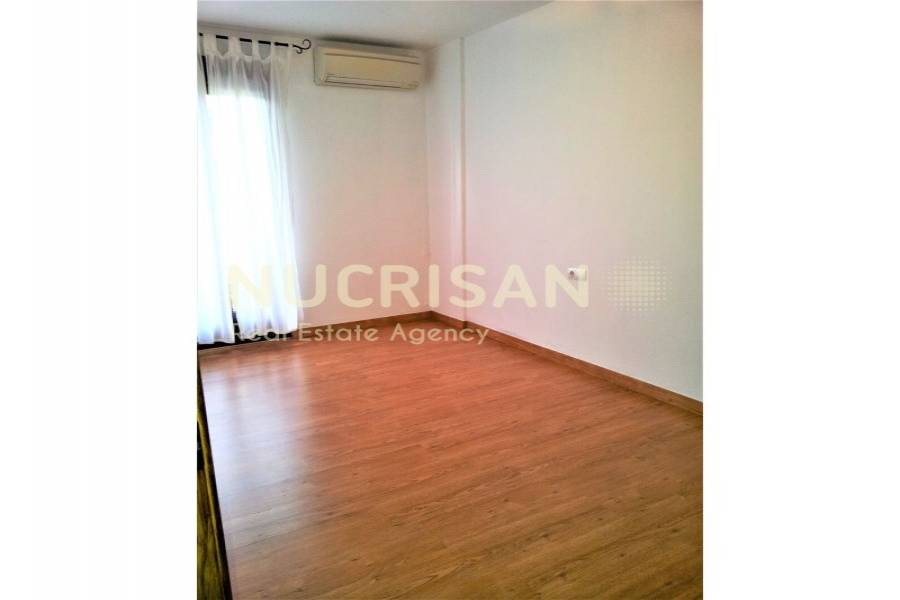 Alicante,Alicante,España,3 Bedrooms Bedrooms,3 BathroomsBathrooms,Bungalow,31206