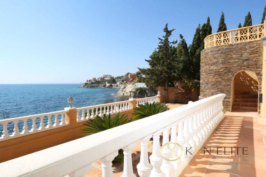 el Campello,Alicante,España,5 Bedrooms Bedrooms,5 BathroomsBathrooms,Chalets,31218