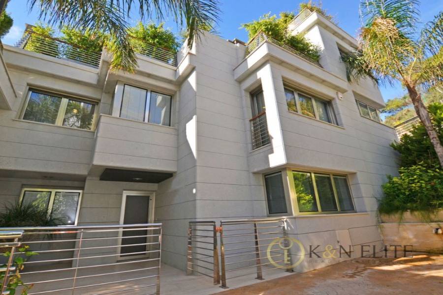 Alicante,Alicante,España,3 Bedrooms Bedrooms,2 BathroomsBathrooms,Chalets,31225