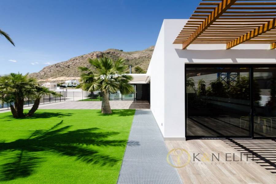 Benidorm,Alicante,España,4 Bedrooms Bedrooms,4 BathroomsBathrooms,Chalets,31230