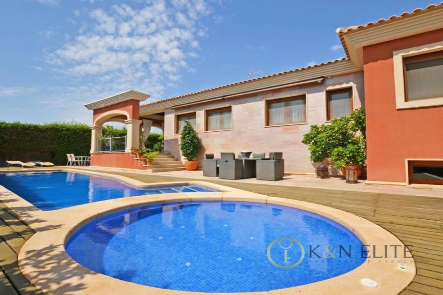 San Juan,Alicante,España,4 Bedrooms Bedrooms,4 BathroomsBathrooms,Chalets,31238