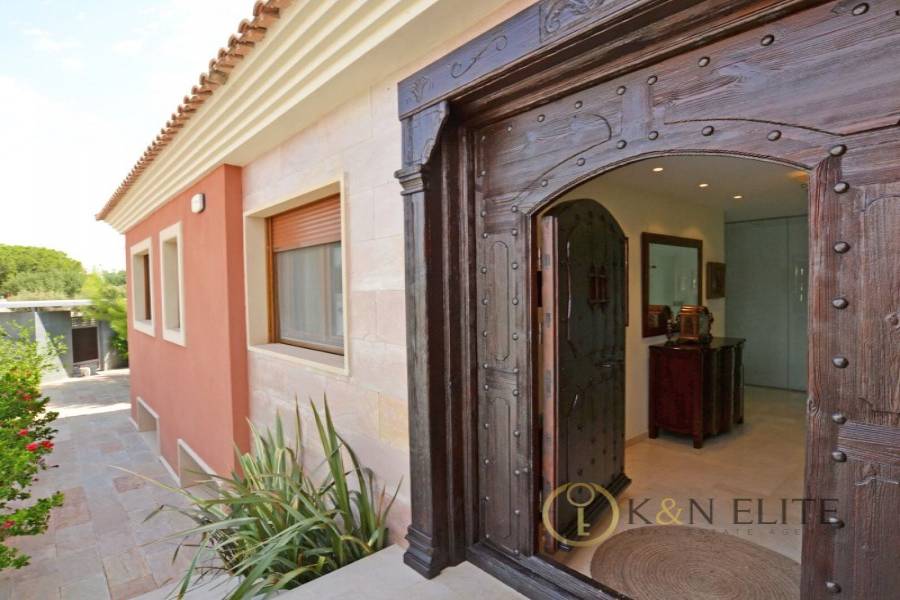 San Juan,Alicante,España,4 Bedrooms Bedrooms,4 BathroomsBathrooms,Chalets,31238