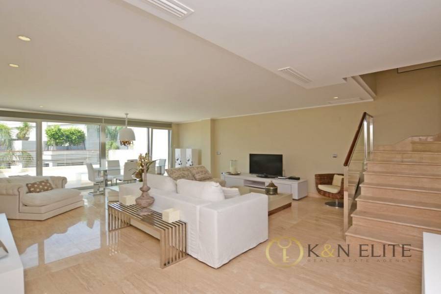 Alicante,Alicante,España,3 Bedrooms Bedrooms,2 BathroomsBathrooms,Chalets,31239