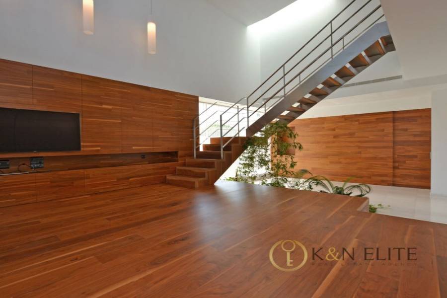 Alicante,Alicante,España,4 Bedrooms Bedrooms,3 BathroomsBathrooms,Chalets,31241