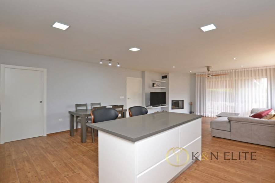 Alicante,Alicante,España,2 Bedrooms Bedrooms,1 BañoBathrooms,Chalets,31264