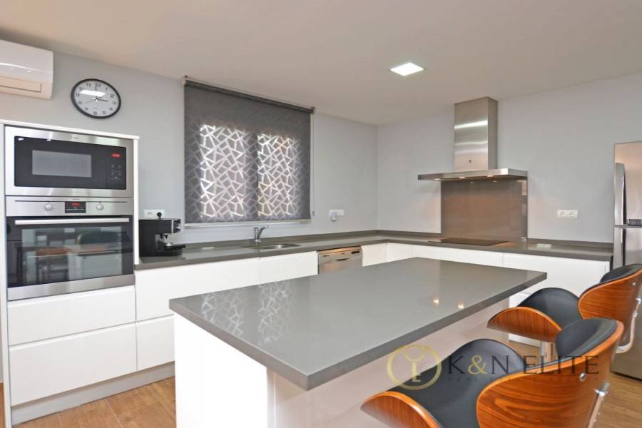 Alicante,Alicante,España,2 Bedrooms Bedrooms,1 BañoBathrooms,Chalets,31264