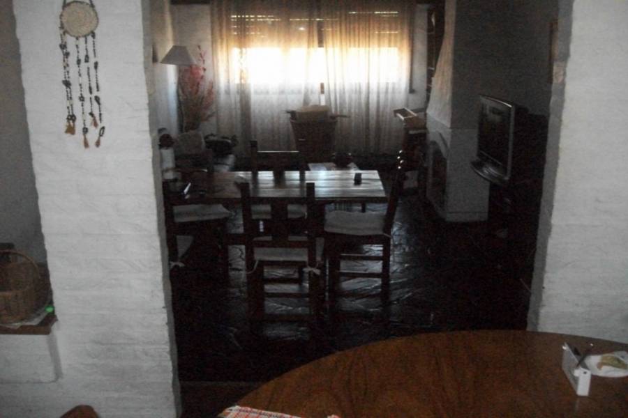 Mar del Plata,Buenos Aires,2 Habitaciones Habitaciones,1 BañoBaños,PH Tipo Casa,gascon ,1276