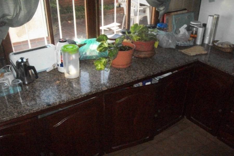 Mar del Plata,Buenos Aires,2 Habitaciones Habitaciones,1 BañoBaños,PH Tipo Casa,gascon ,1276