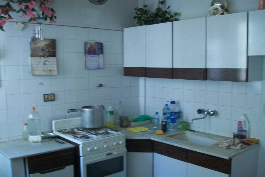 Mar del Plata,Buenos Aires,2 Habitaciones Habitaciones,1 BañoBaños,Departamentos,FALUCHO,1281