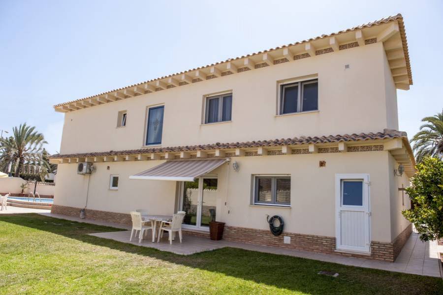 Orihuela Costa,Alicante,España,4 Bedrooms Bedrooms,4 BathroomsBathrooms,Casas,31892