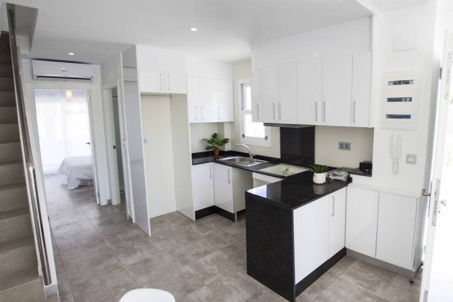 Torrevieja,Alicante,España,3 Bedrooms Bedrooms,2 BathroomsBathrooms,Casas,31935