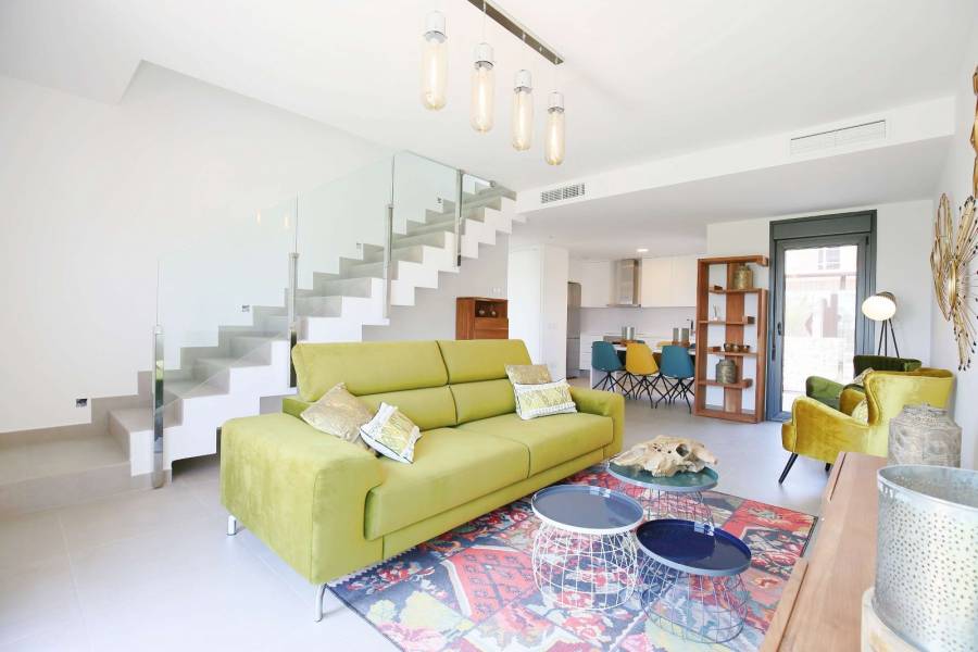 Pilar de la Horadada,Alicante,España,3 Bedrooms Bedrooms,2 BathroomsBathrooms,Adosada,31991