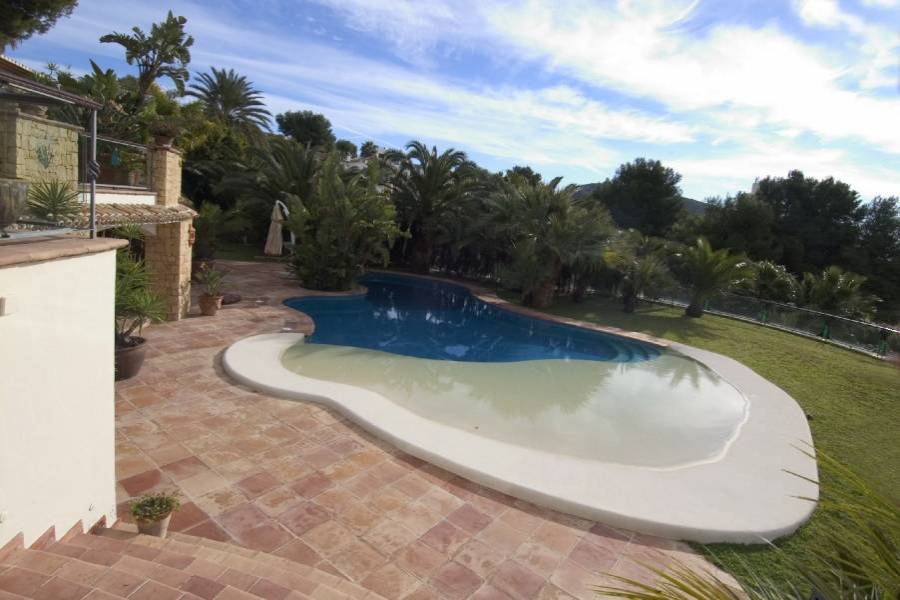 Moraira,Alicante,España,4 Bedrooms Bedrooms,4 BathroomsBathrooms,Chalets,31999