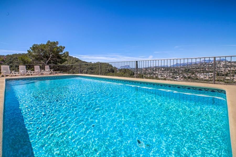 Moraira,Alicante,España,4 Bedrooms Bedrooms,3 BathroomsBathrooms,Chalets,32020