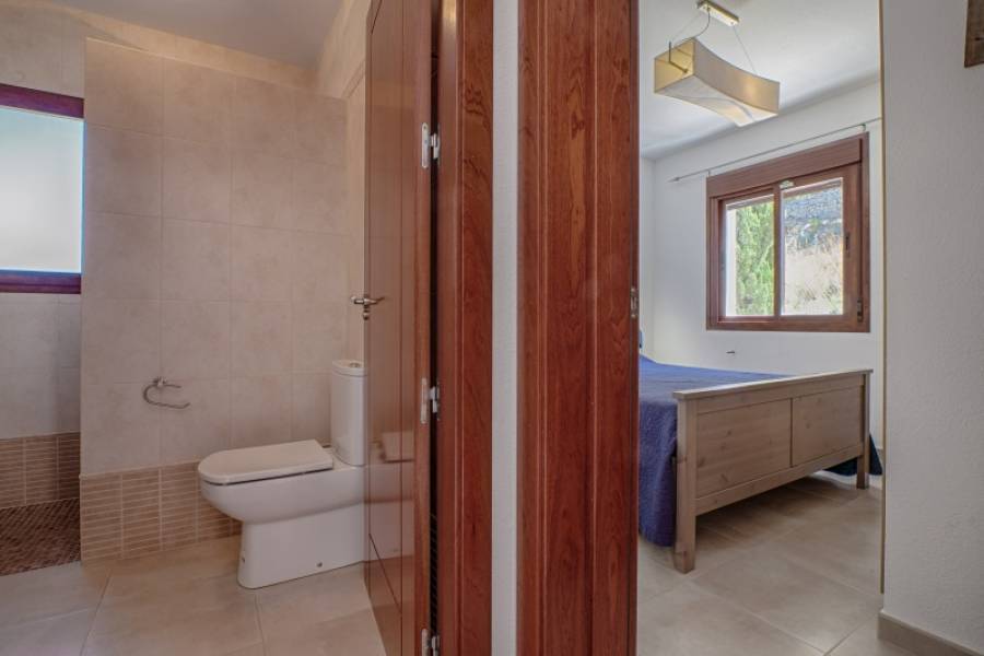 Moraira,Alicante,España,4 Bedrooms Bedrooms,3 BathroomsBathrooms,Chalets,32020