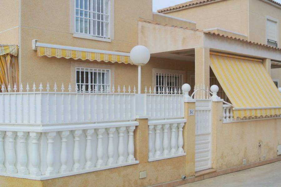 Torrevieja,Alicante,España,3 Bedrooms Bedrooms,2 BathroomsBathrooms,Dúplex,32045