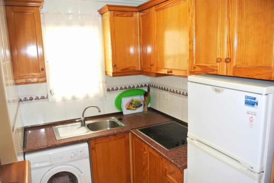 Torrevieja,Alicante,España,2 Bedrooms Bedrooms,1 BañoBathrooms,Apartamentos,32053