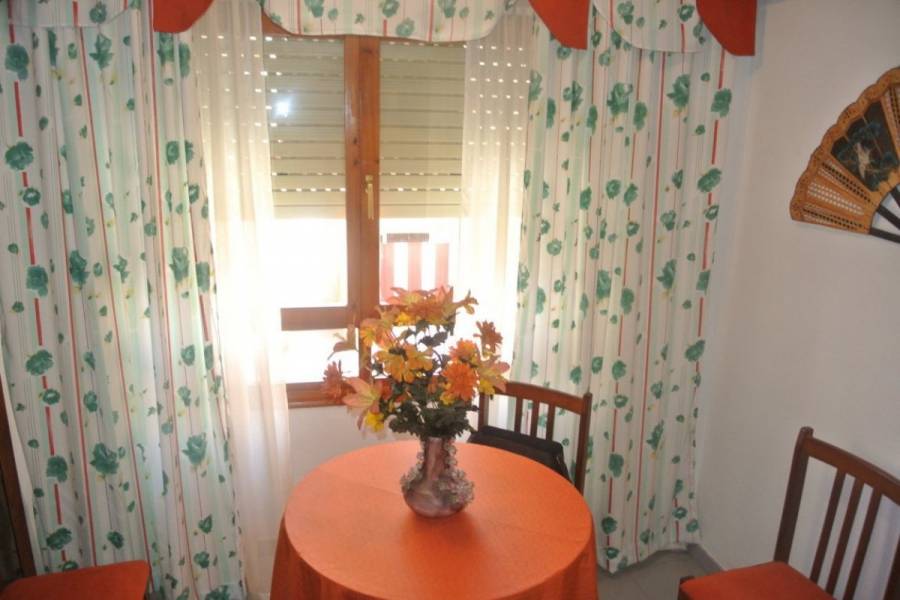 Torrevieja,Alicante,España,1 Dormitorio Bedrooms,1 BañoBathrooms,Apartamentos,32068