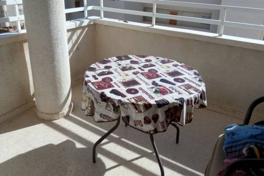 Arenales del sol,Alicante,España,3 Bedrooms Bedrooms,2 BathroomsBathrooms,Apartamentos,32075