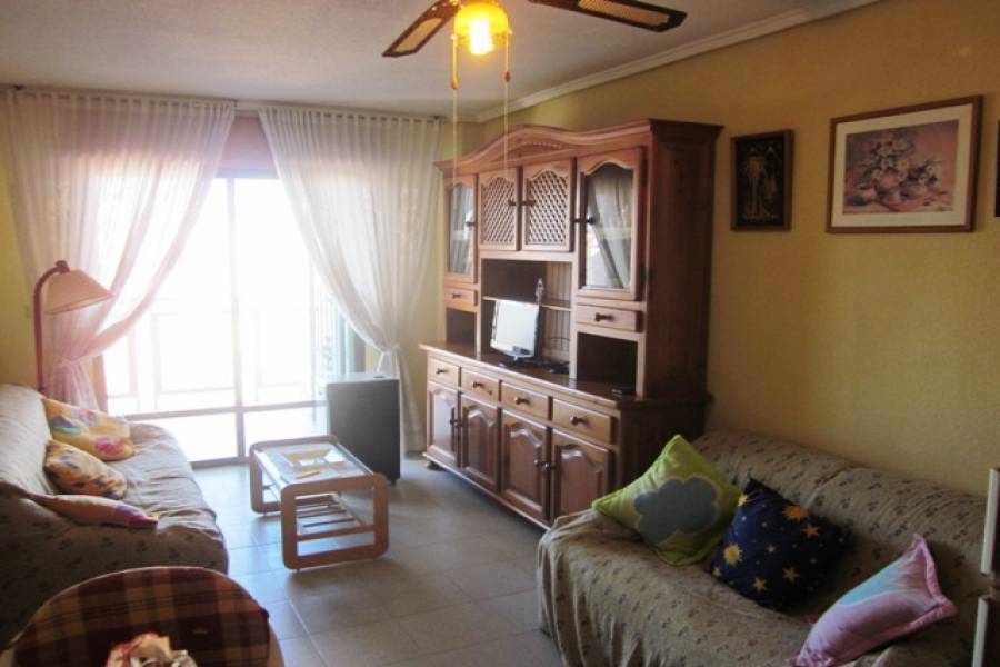Torrevieja,Alicante,España,3 Bedrooms Bedrooms,1 BañoBathrooms,Apartamentos,32123
