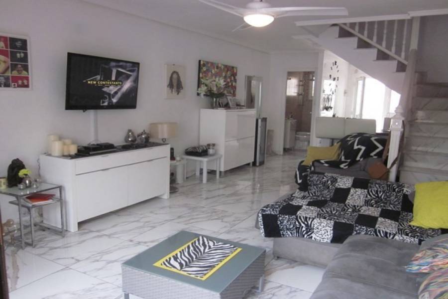 Torrevieja,Alicante,España,2 Bedrooms Bedrooms,2 BathroomsBathrooms,Bungalow,32139
