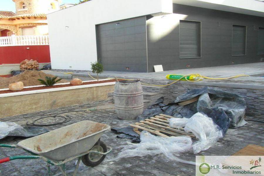 Rojales,Alicante,España,3 Bedrooms Bedrooms,2 BathroomsBathrooms,Fincas-Villas,3675