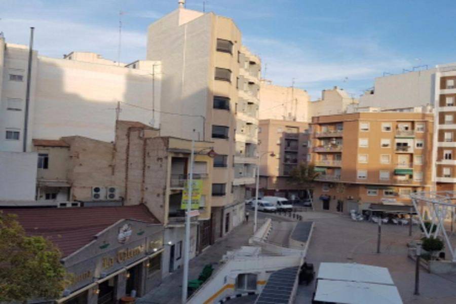Elche,Alicante,España,3 Bedrooms Bedrooms,1 BañoBathrooms,Pisos,3682