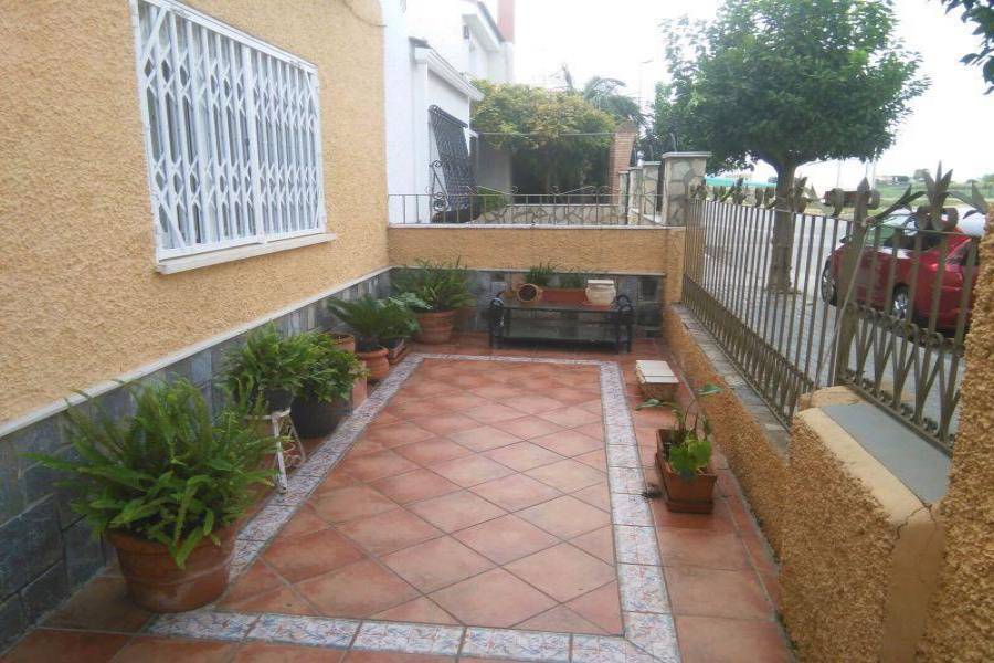 Almoradí,Alicante,España,4 Bedrooms Bedrooms,2 BathroomsBathrooms,Cabañas-bungalows,3690