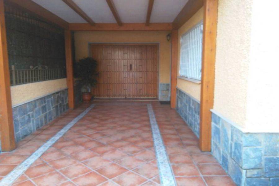 Almoradí,Alicante,España,4 Bedrooms Bedrooms,2 BathroomsBathrooms,Cabañas-bungalows,3690