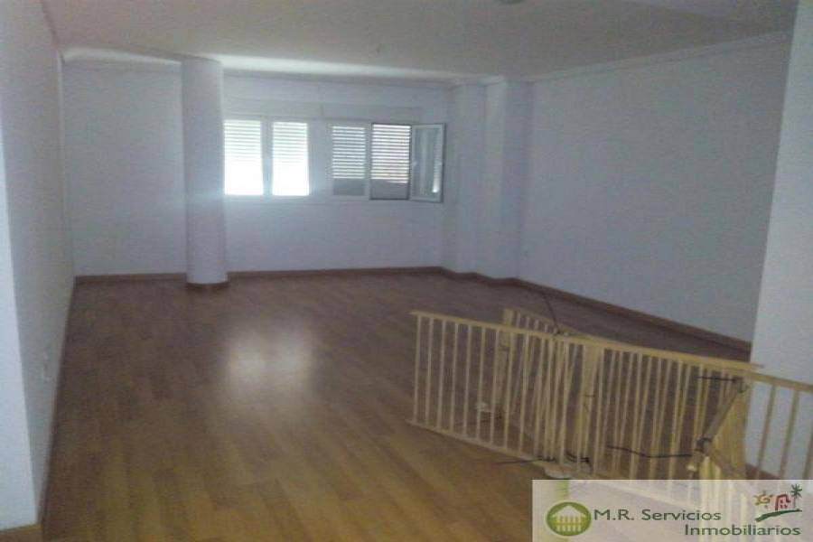 Alicante,Alicante,España,4 Bedrooms Bedrooms,2 BathroomsBathrooms,Pisos,3694