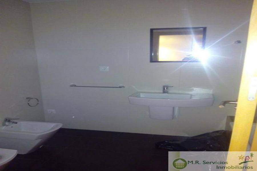 Alicante,Alicante,España,4 Bedrooms Bedrooms,2 BathroomsBathrooms,Pisos,3694