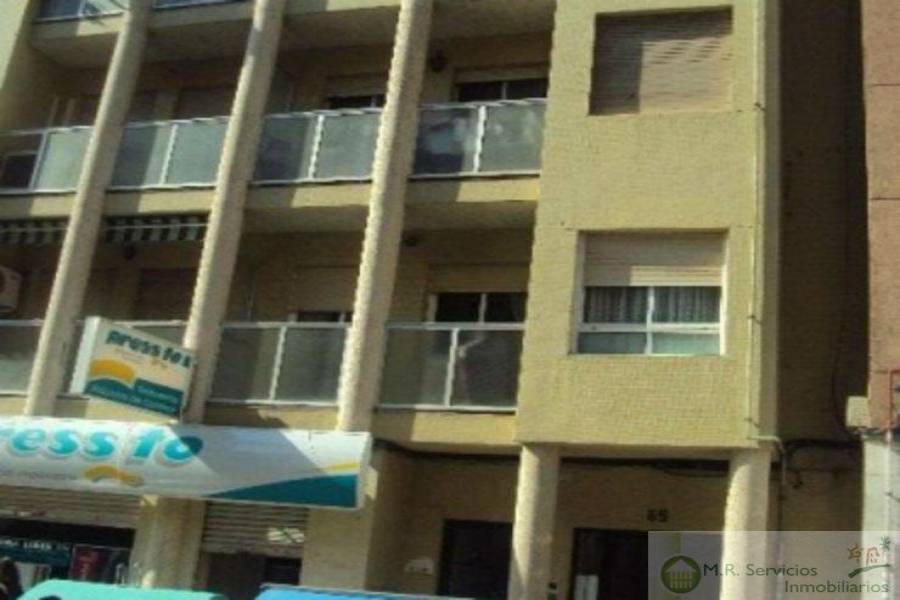Elche,Alicante,España,4 Bedrooms Bedrooms,2 BathroomsBathrooms,Pisos,3718
