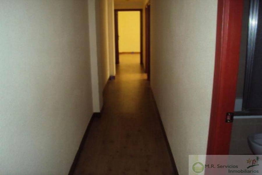 Elche,Alicante,España,4 Bedrooms Bedrooms,2 BathroomsBathrooms,Pisos,3718