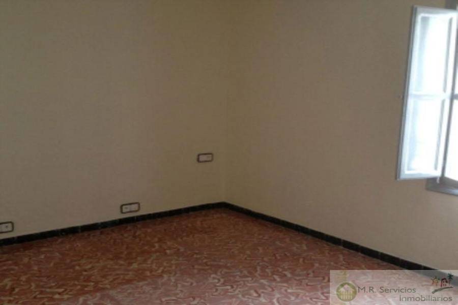 Elche,Alicante,España,3 Bedrooms Bedrooms,1 BañoBathrooms,Pisos,3744