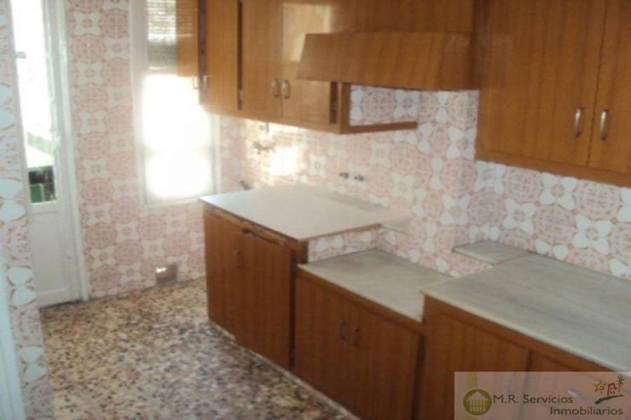 Elche,Alicante,España,2 Bedrooms Bedrooms,1 BañoBathrooms,Pisos,3745
