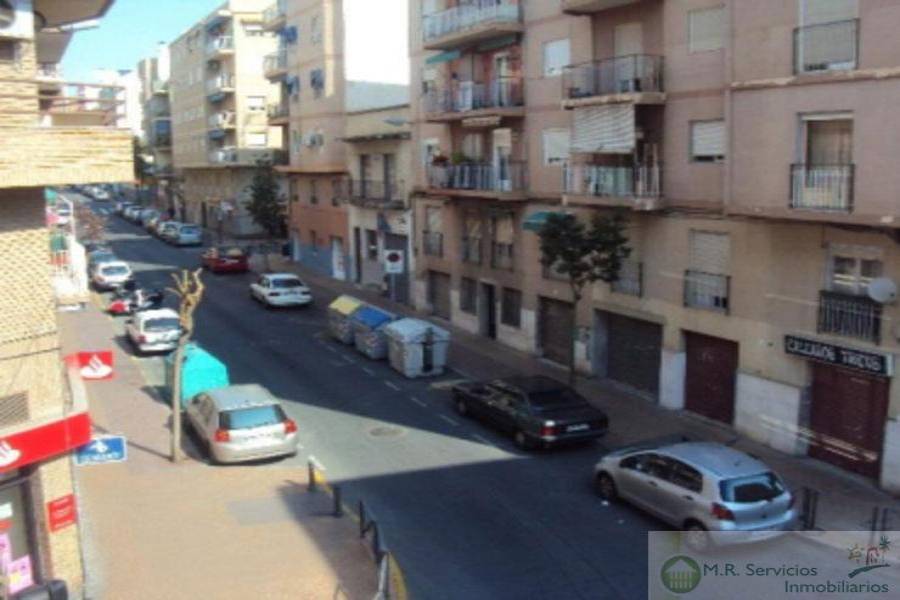Elche,Alicante,España,2 Bedrooms Bedrooms,1 BañoBathrooms,Pisos,3745