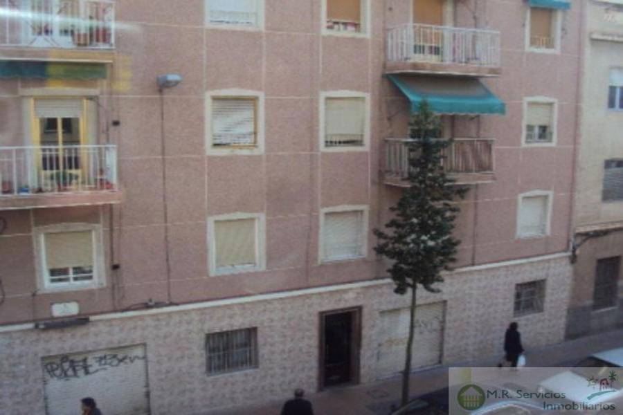 Elche,Alicante,España,2 Bedrooms Bedrooms,1 BañoBathrooms,Pisos,3745