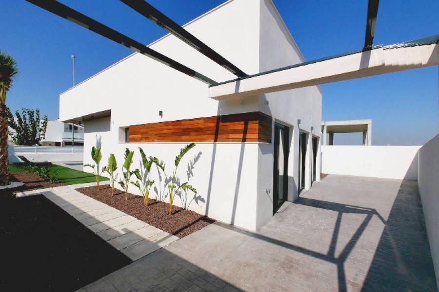 La Marina,Alicante,España,3 Bedrooms Bedrooms,3 BathroomsBathrooms,Fincas-Villas,3756