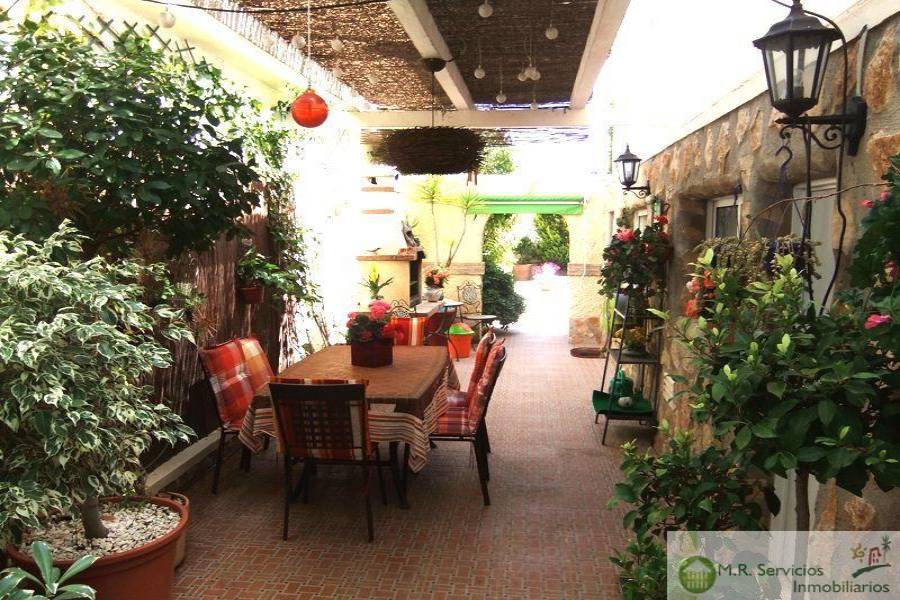 Santa Pola,Alicante,España,3 Bedrooms Bedrooms,2 BathroomsBathrooms,Fincas-Villas,3766