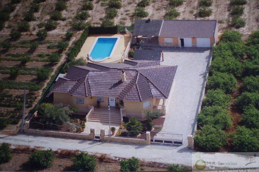 Orihuela,Alicante,España,4 Bedrooms Bedrooms,3 BathroomsBathrooms,Fincas-Villas,3785