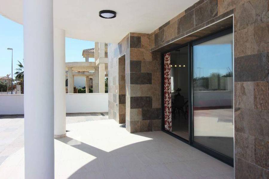 Ciudad Quesada,Alicante,España,3 Bedrooms Bedrooms,2 BathroomsBathrooms,Fincas-Villas,3787